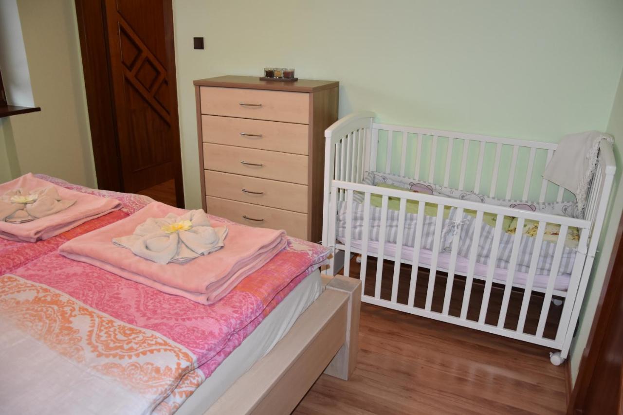 Appartamento Dafinka Banská Bystrica Esterno foto