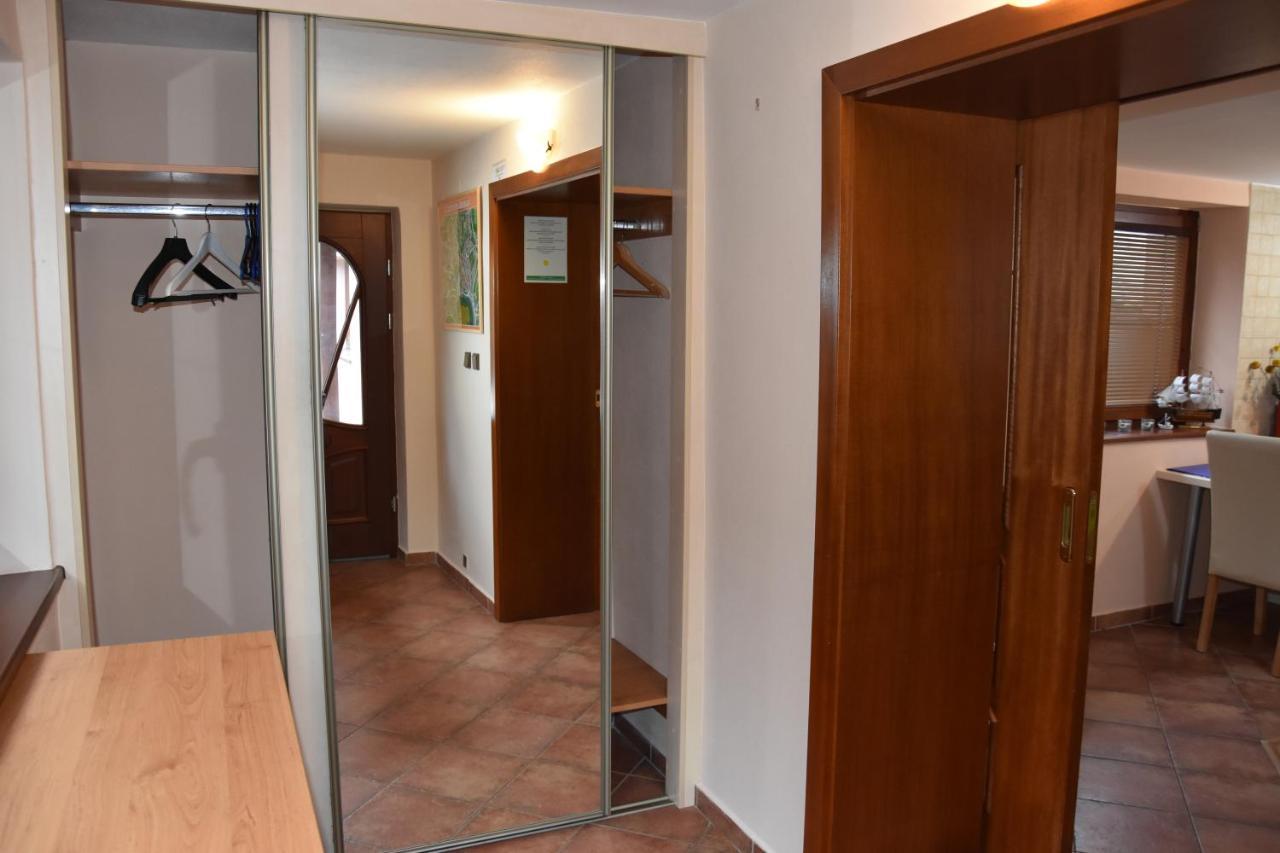 Appartamento Dafinka Banská Bystrica Esterno foto