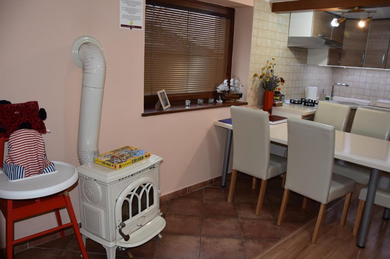 Appartamento Dafinka Banská Bystrica Esterno foto